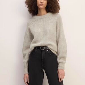 Everlane alpaca crew sweater size xs in heather gray.